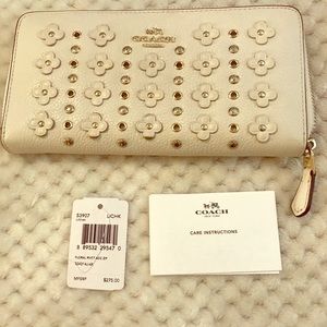 Authentic Coach wallet. NWT